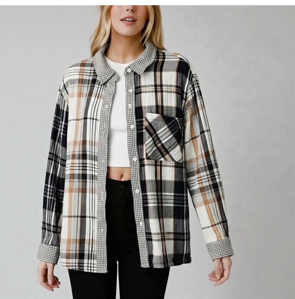 Aerie Plaid Flannel Button Front Shirt Size Small